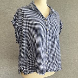 Old Navy Gingham Plaid Gauze Shirt Size Medium Blue Oversized Cropped Crinkled